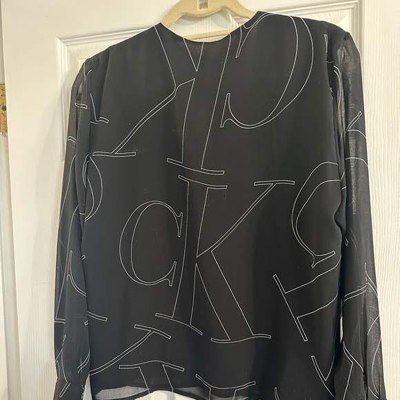 Calvin Klein blouse - Picture 2 of 3